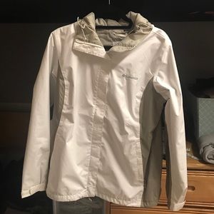 Columbia Windbreaker